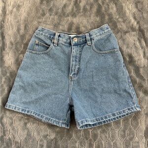 Classic High-Rise Women's Denim Shorts - Blue